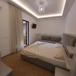 Arberia شقة فندقية 3*