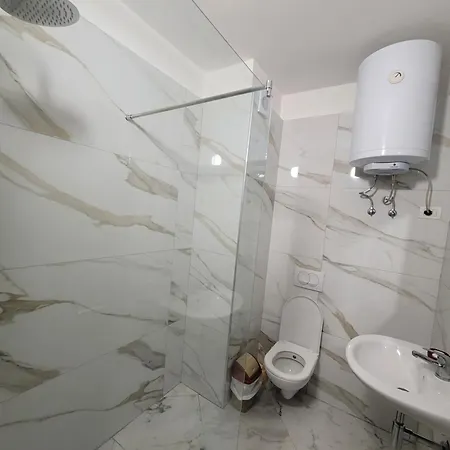 Aparthotel Arberia