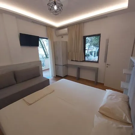 Arberia 3* Kryemëdhej