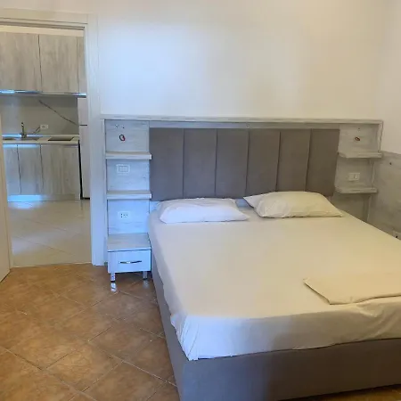 Arberia アパートホテル 3*