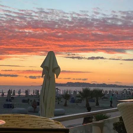 Arberia アパートホテル