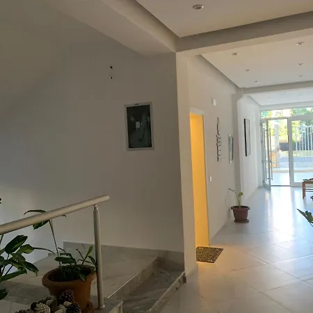 Apartahotel Arberia