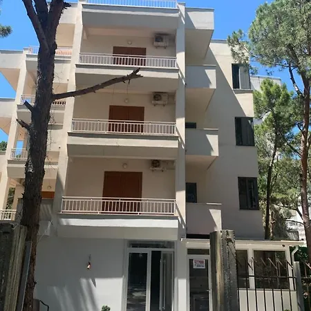 Arberia Aparthotel